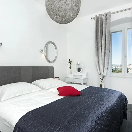 아파트먼츠 미핼라 아파트