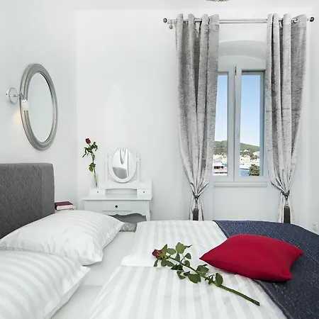 아파트먼츠 미핼라 스플리트