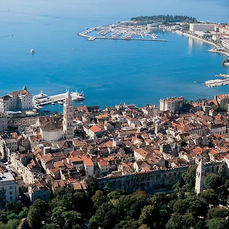 아파트먼츠 미핼라 아파트